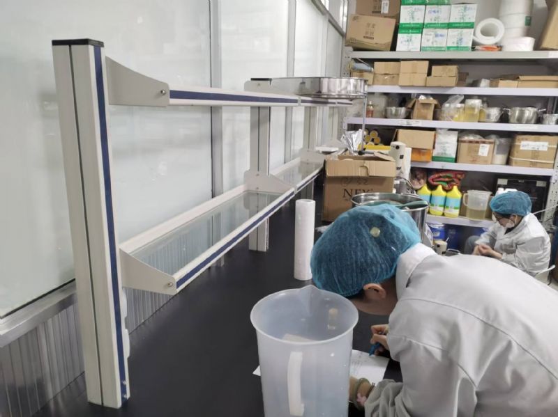 實(shí)驗(yàn)臺廠家